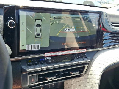 2026 Toyota Camry XLE AWD (Natl)