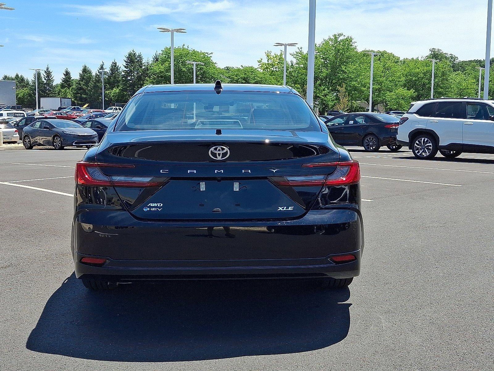 2026 Toyota Camry XLE AWD (Natl)