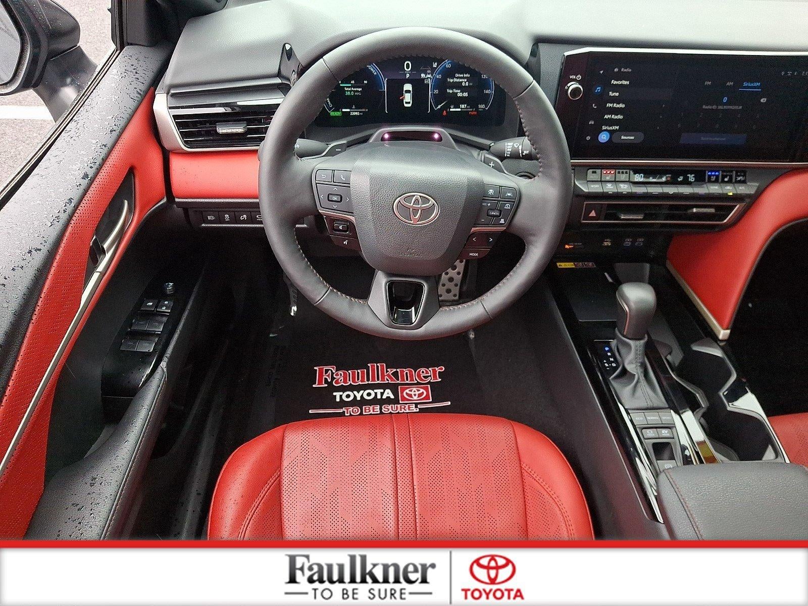 2025 Toyota Camry XSE AWD (Natl)