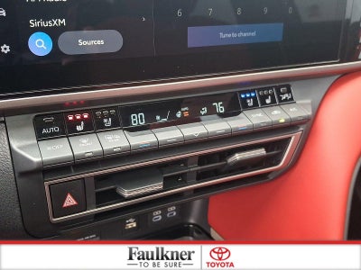 2025 Toyota Camry XSE AWD (Natl)