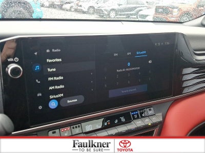 2025 Toyota Camry XSE AWD (Natl)