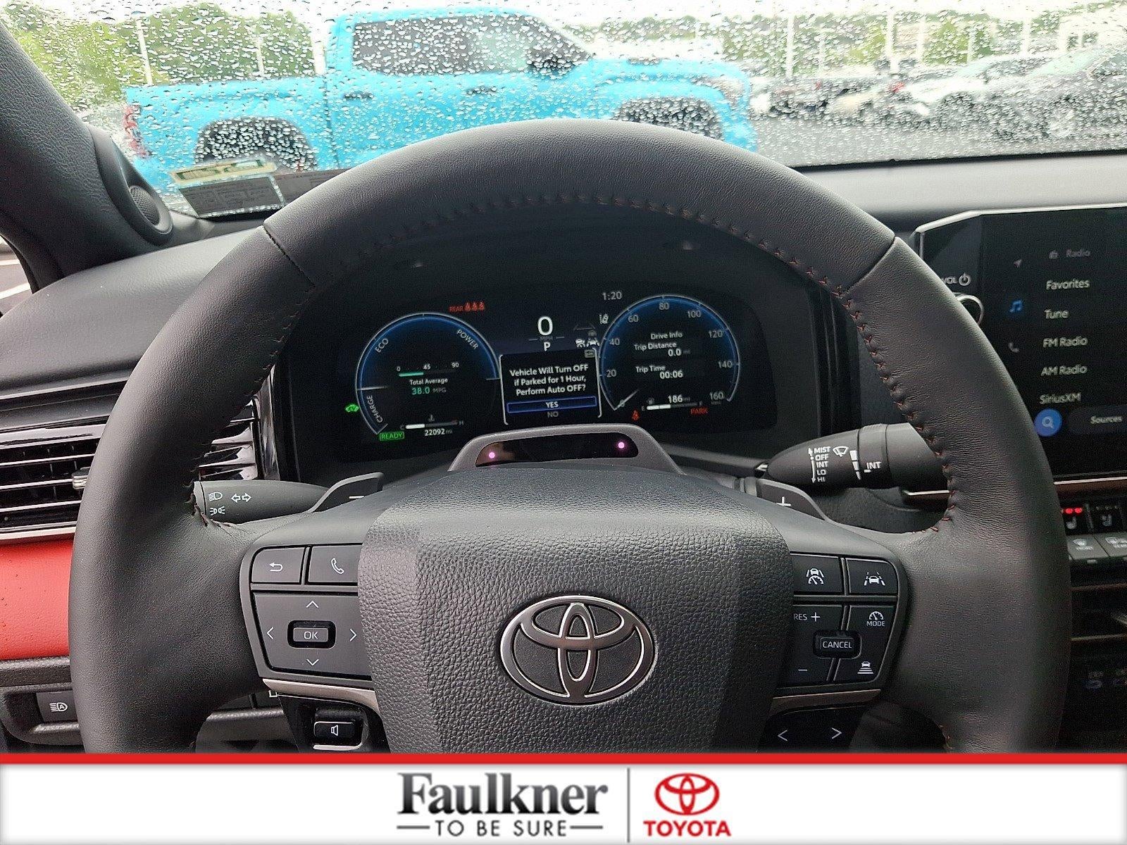 2025 Toyota Camry XSE AWD (Natl)