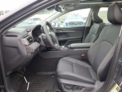 2026 Toyota Camry XLE AWD (Natl)