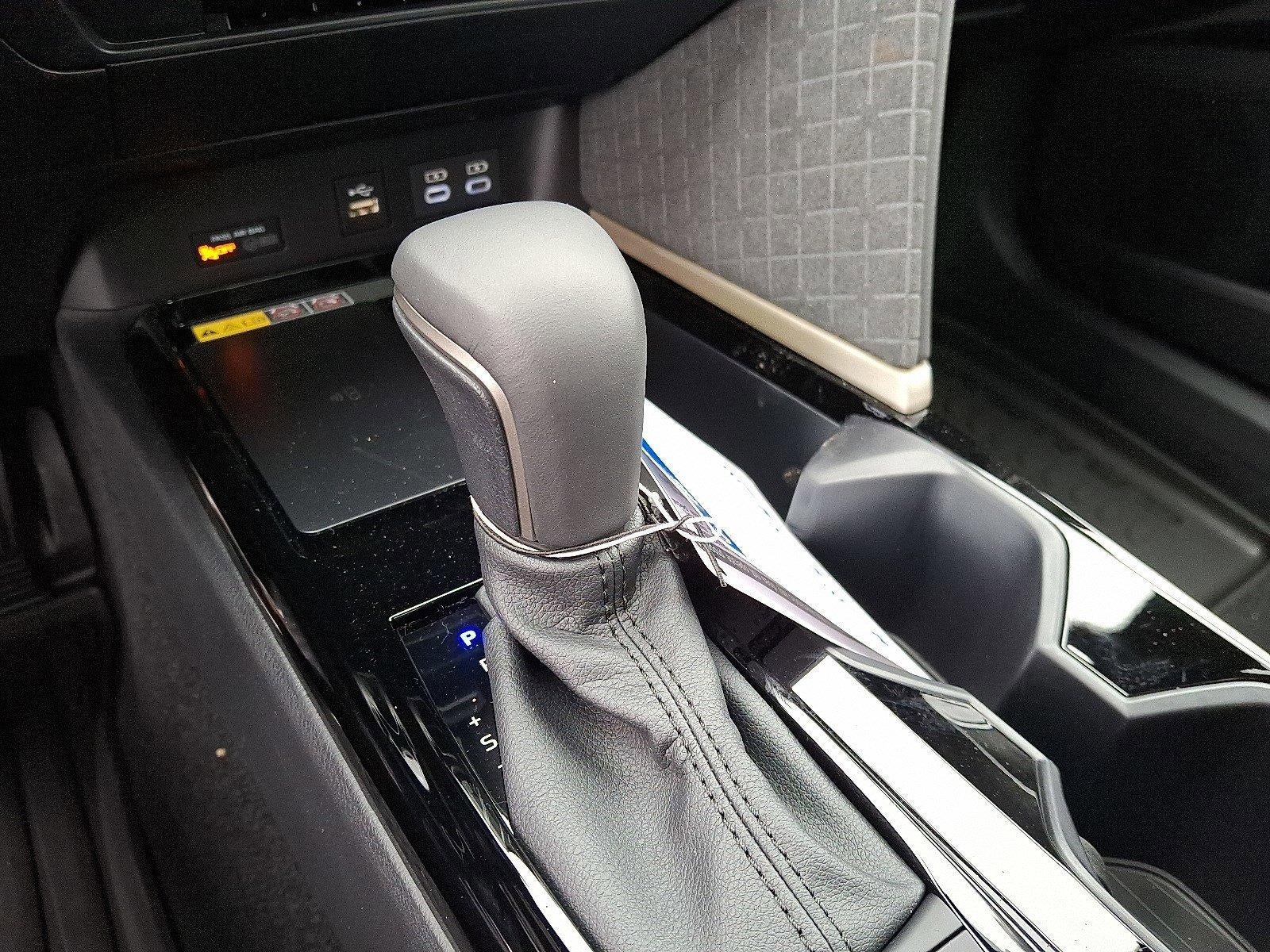 2026 Toyota Camry XLE AWD (Natl)