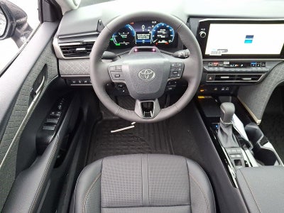 2026 Toyota Camry XLE AWD (Natl)