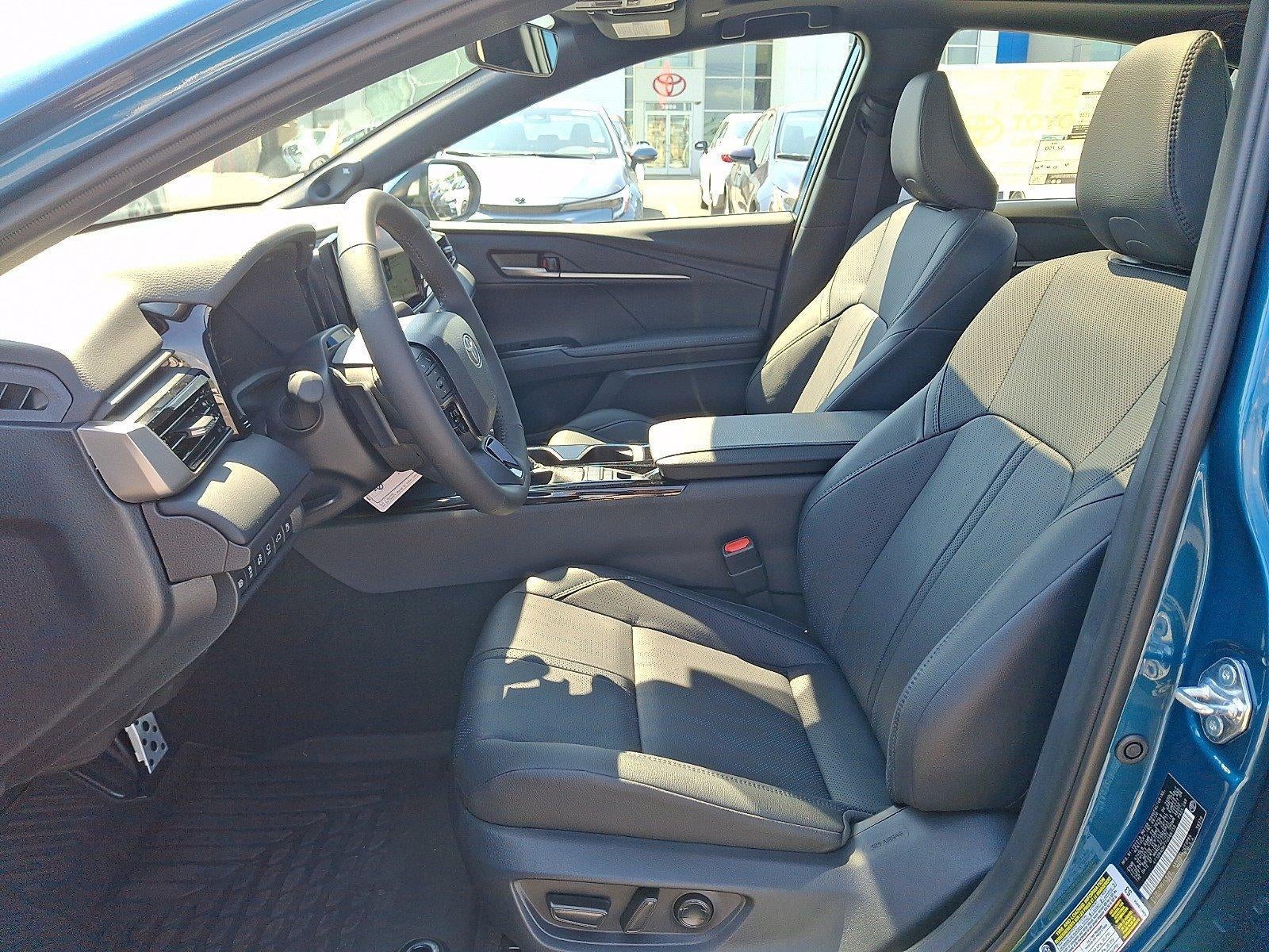 2026 Toyota Camry XSE AWD (Natl)