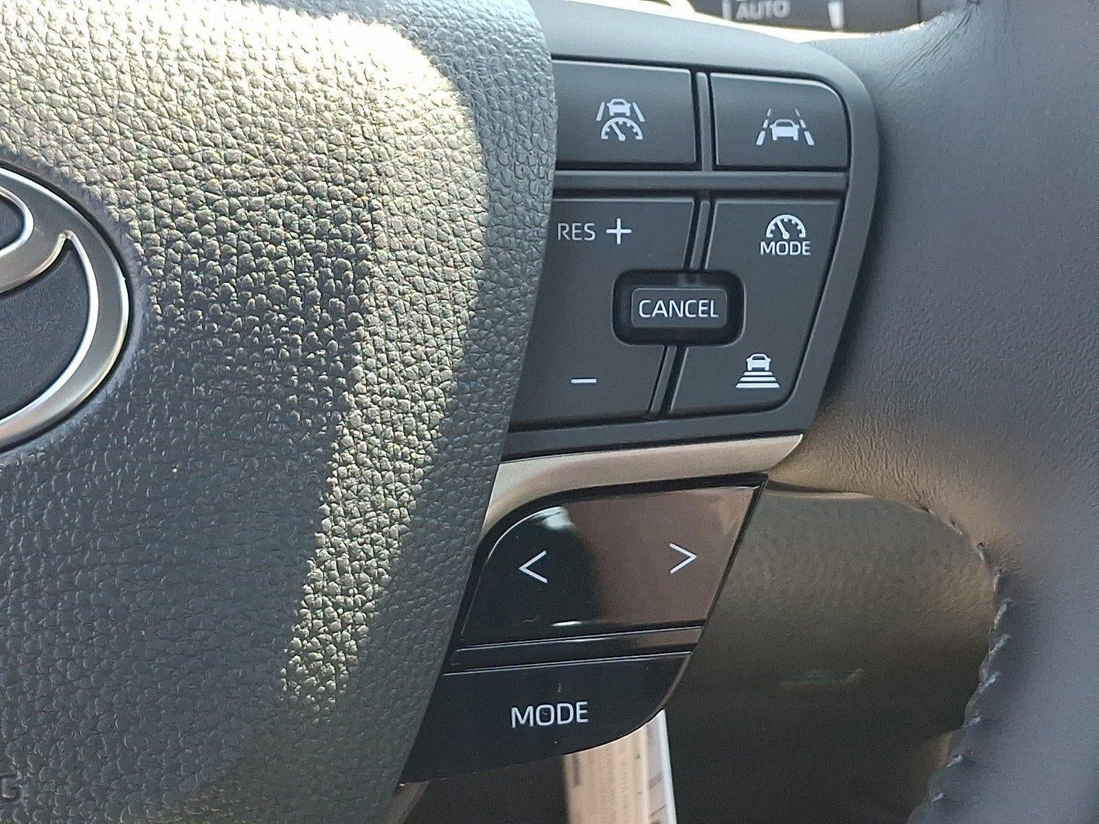 2026 Toyota Camry XSE AWD (Natl)