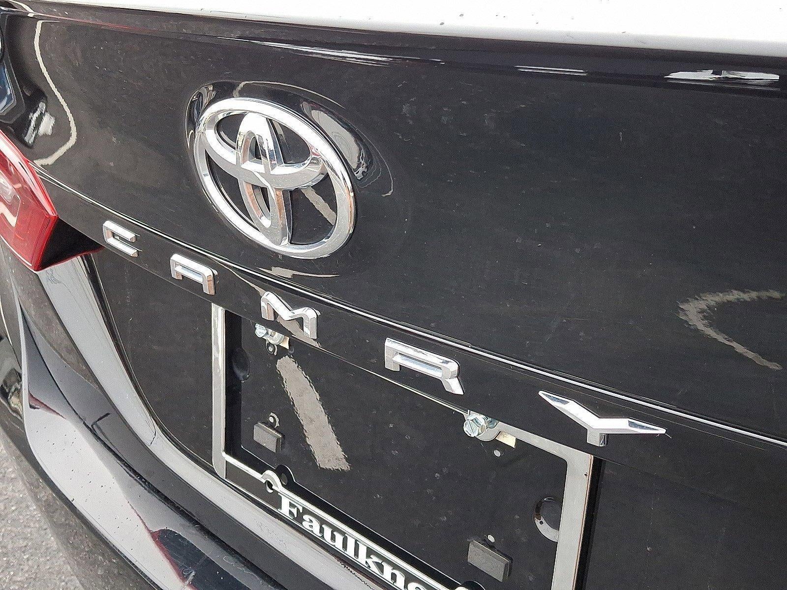 2023 Toyota Camry SE Auto (SE)