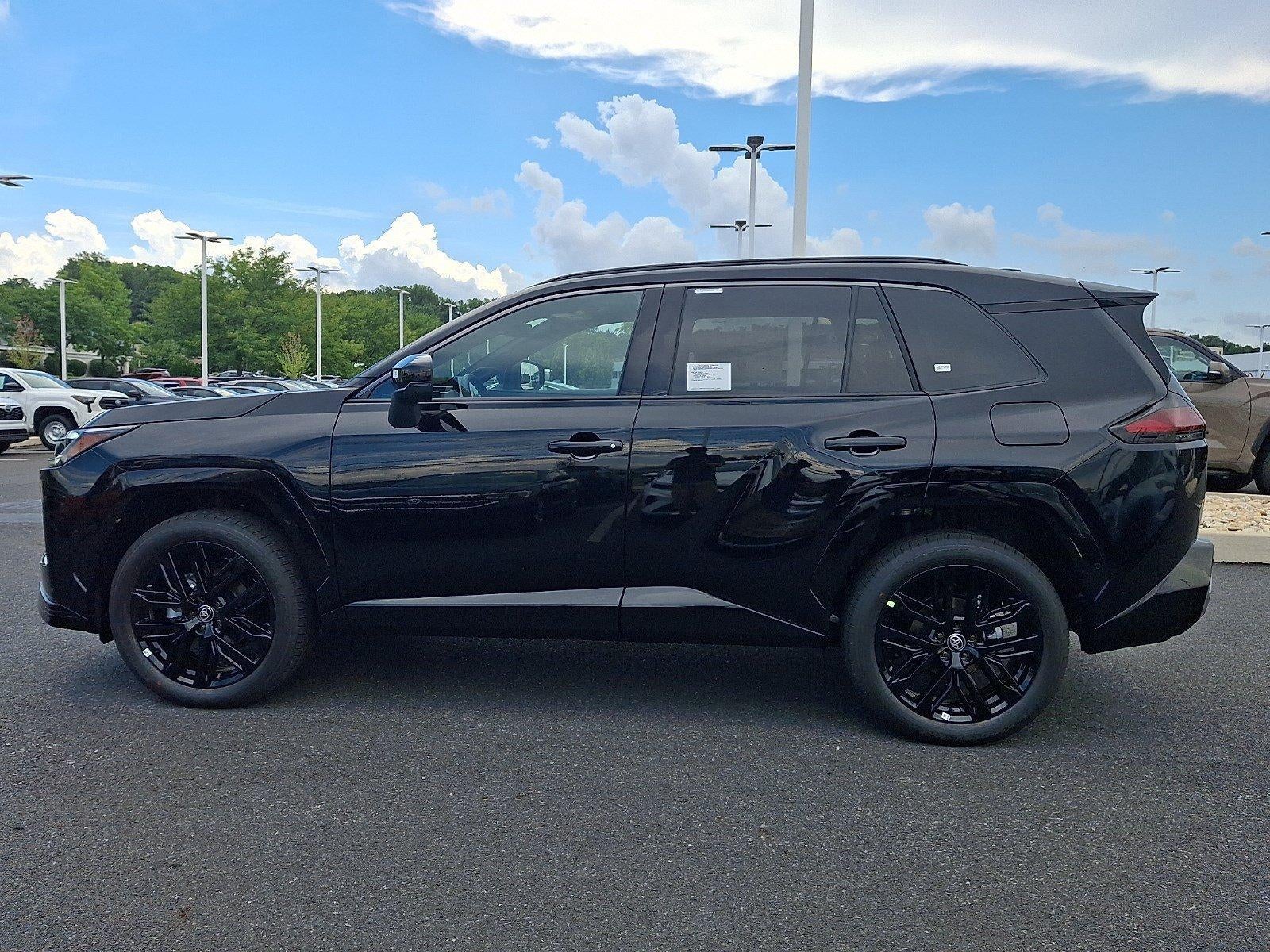 2026 Toyota RAV4 XSE AWD (Natl)