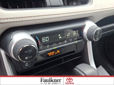 2021 Toyota RAV4 Hybrid XLE AWD (Natl)