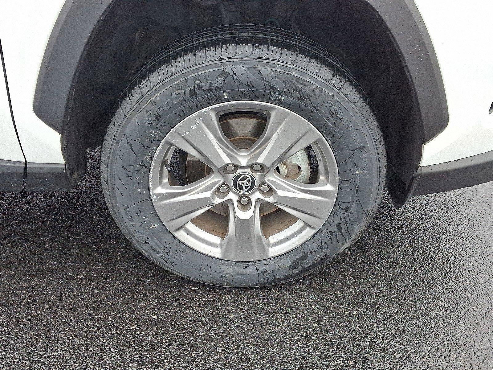 2024 Toyota RAV4 Hybrid XLE AWD (Natl)