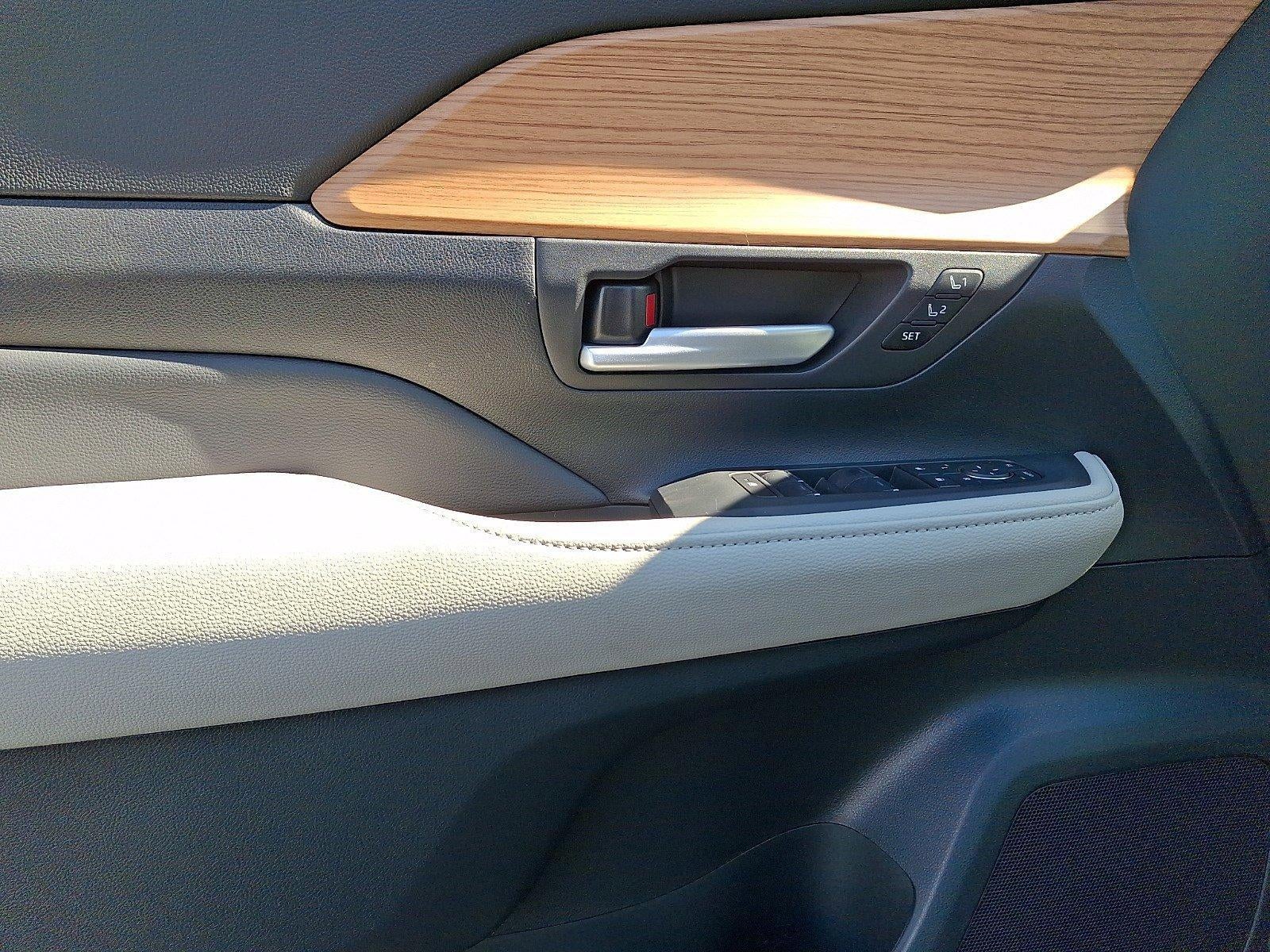 2026 Toyota Grand Highlander Platinum AWD (Natl)