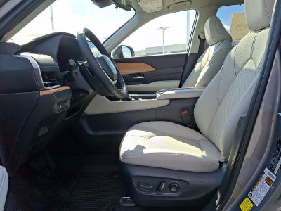 2026 Toyota Grand Highlander Platinum AWD (Natl)