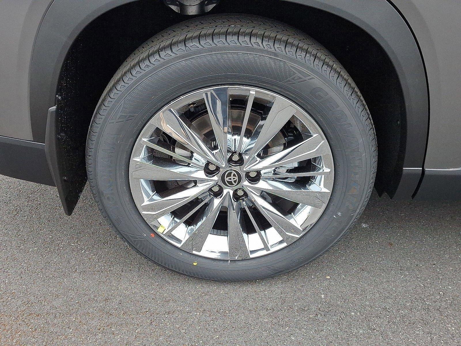 2026 Toyota Grand Highlander Platinum AWD (Natl)