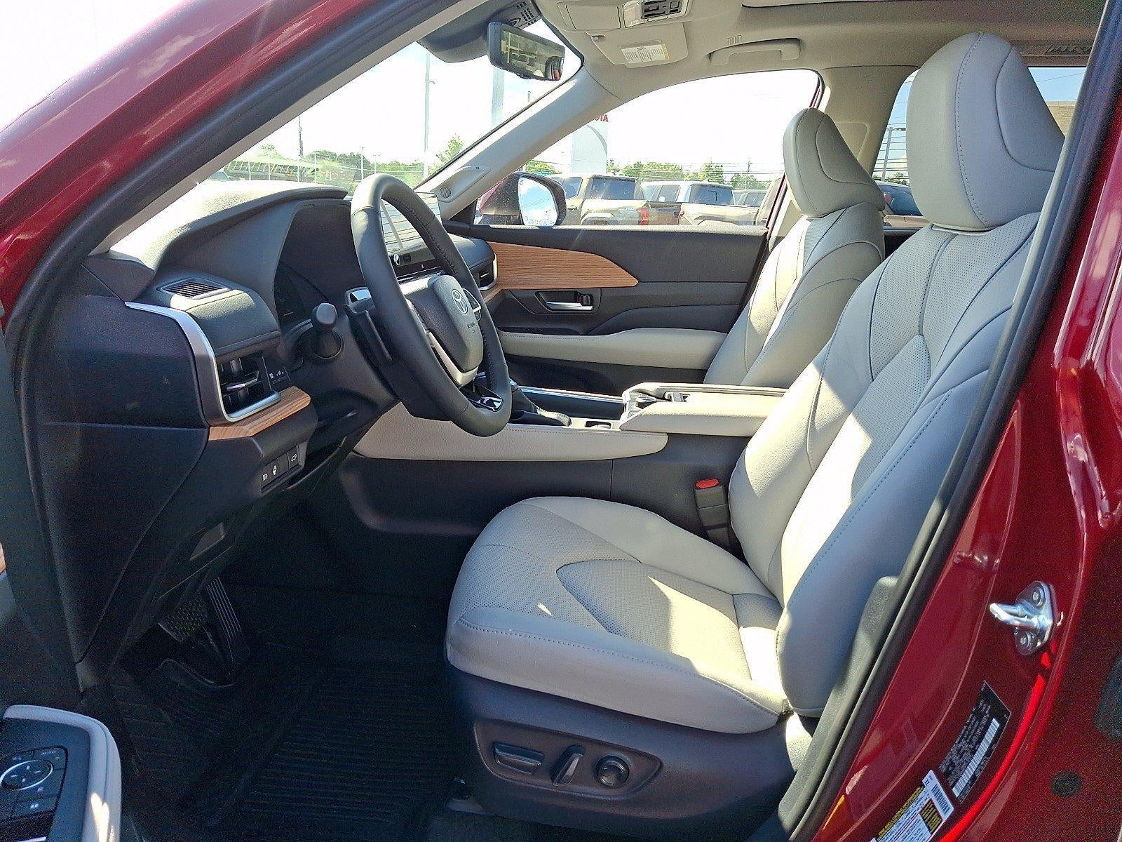 2026 Toyota Grand Highlander Platinum AWD (Natl)