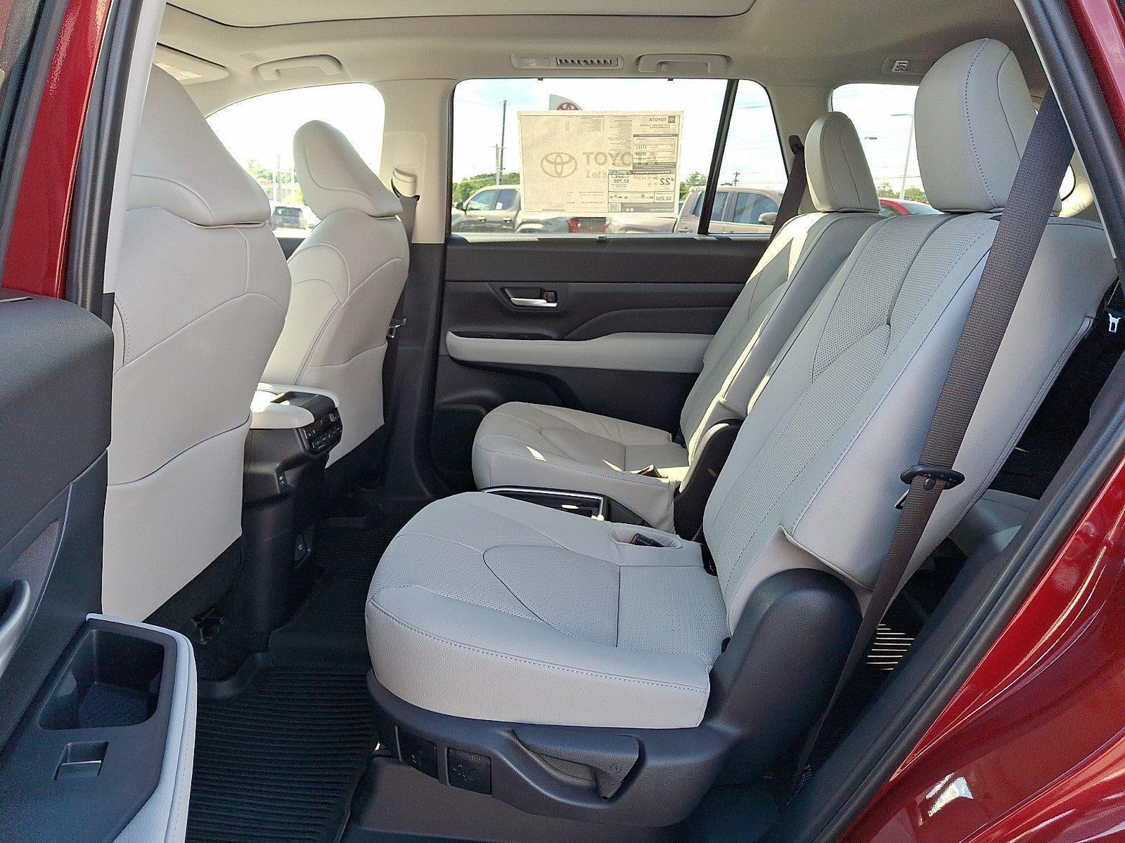 2026 Toyota Grand Highlander Platinum AWD (Natl)