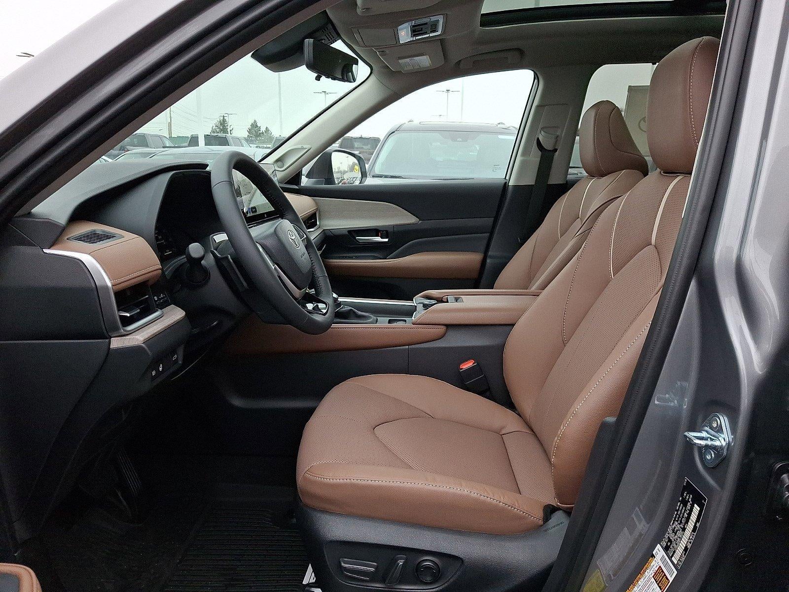 2026 Toyota Grand Highlander Platinum AWD (Natl)