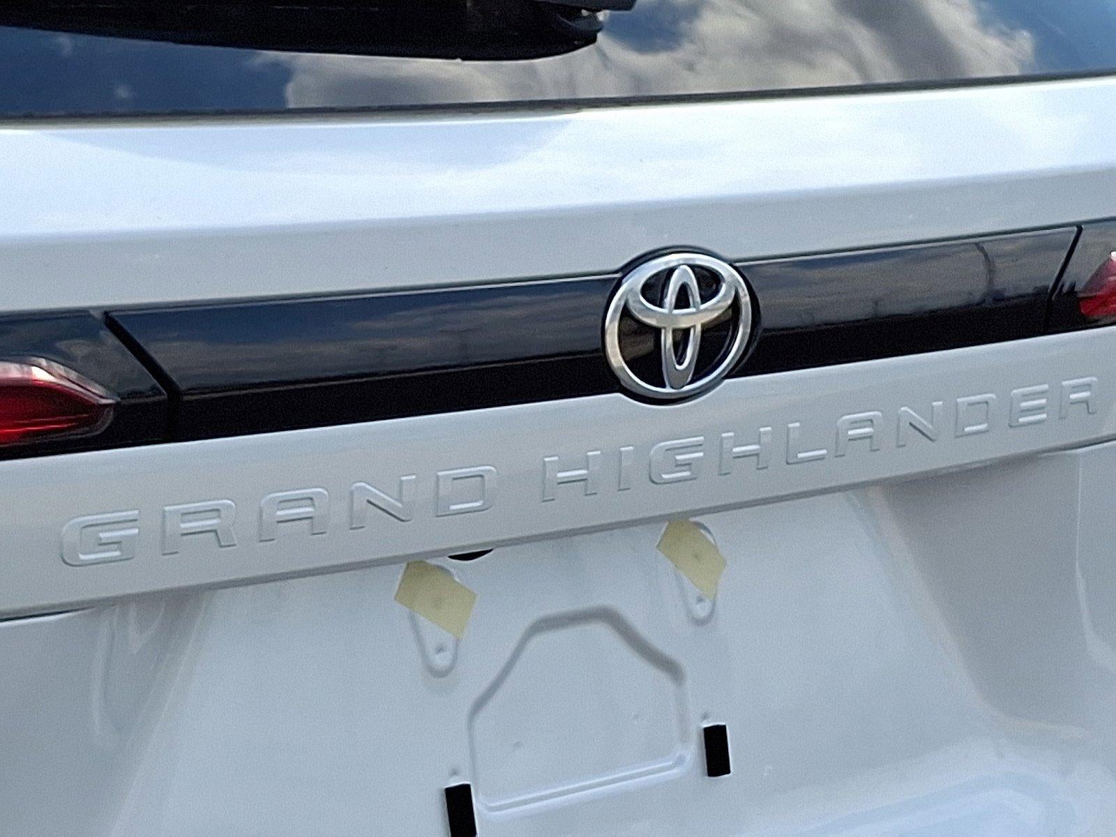 2026 Toyota Grand Highlander Hybrid MAX Platinum AWD (Natl)