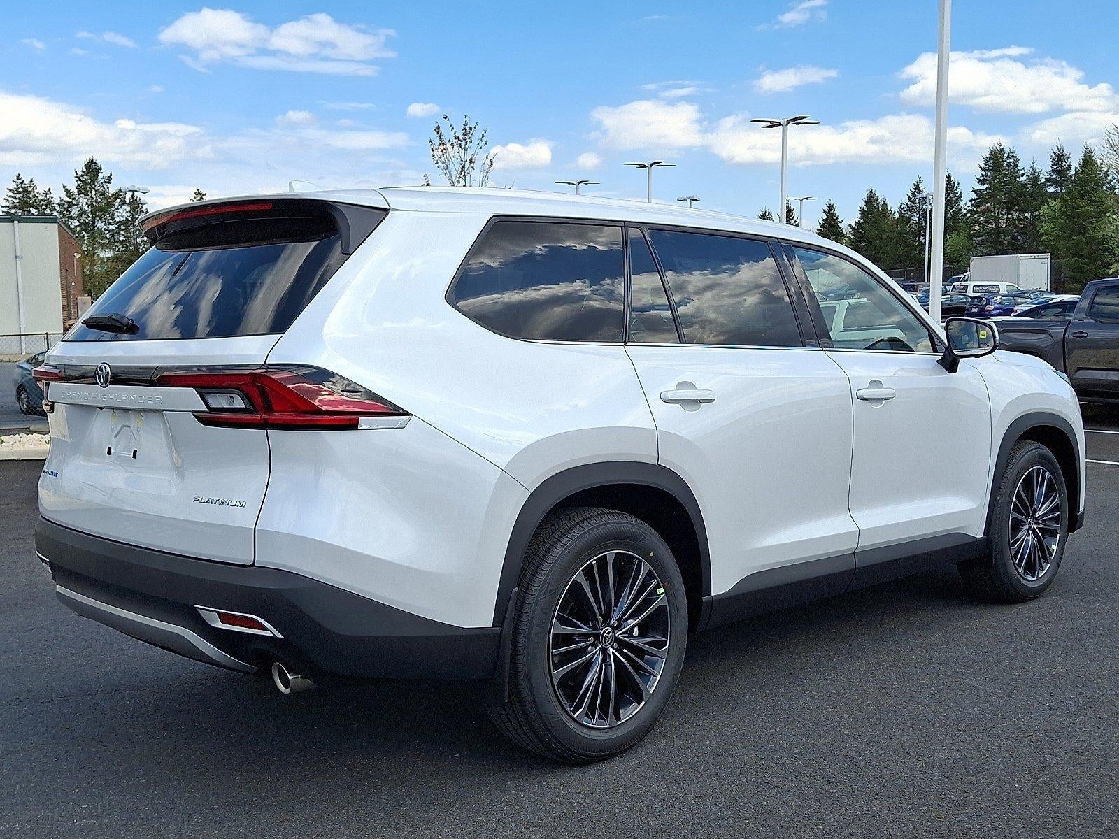 2026 Toyota Grand Highlander Hybrid MAX Platinum AWD (Natl)