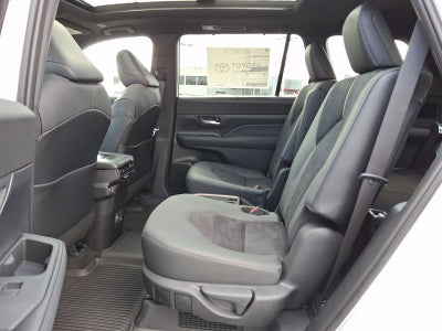 2026 Toyota Grand Highlander Hybrid MAX Platinum AWD (Natl)