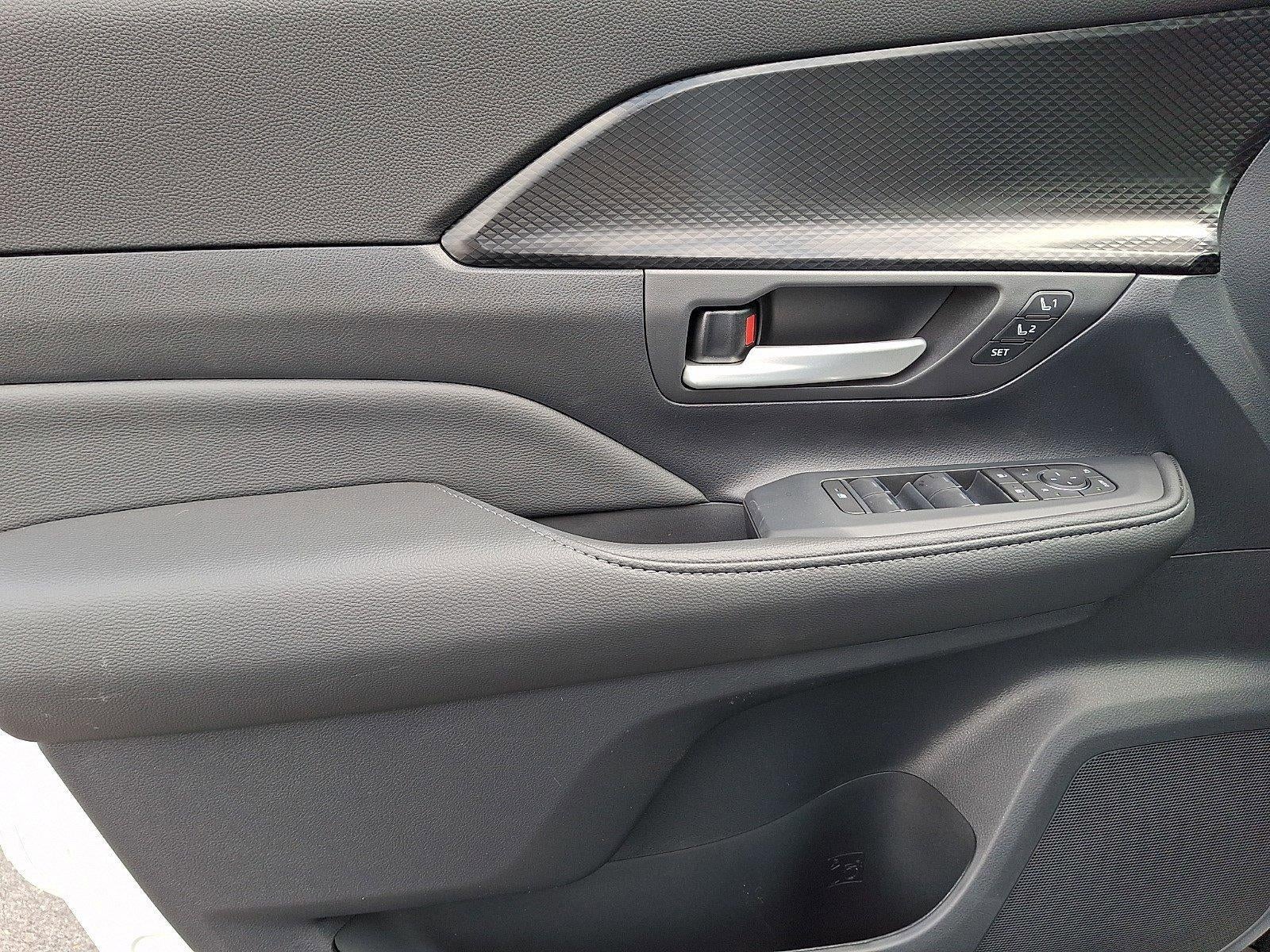 2026 Toyota Grand Highlander Hybrid MAX Platinum AWD (Natl)