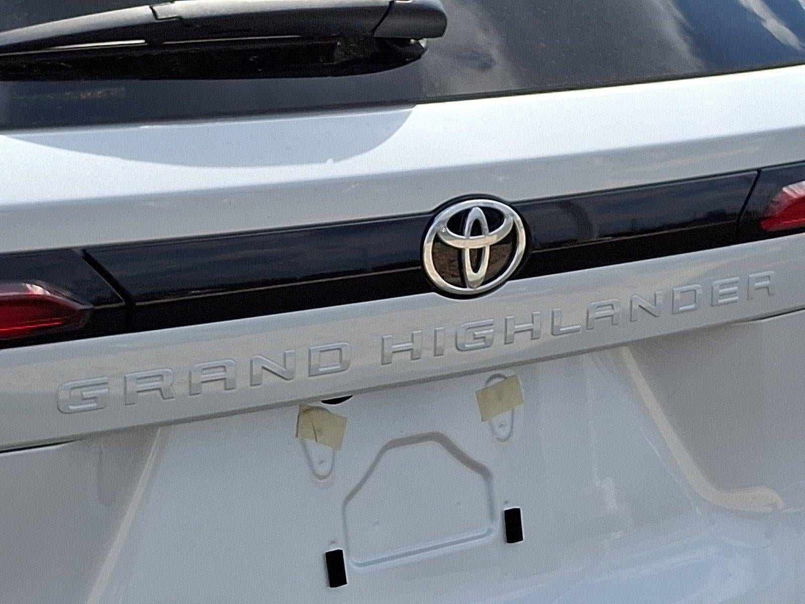 2026 Toyota Grand Highlander Hybrid MAX Platinum AWD (Natl)