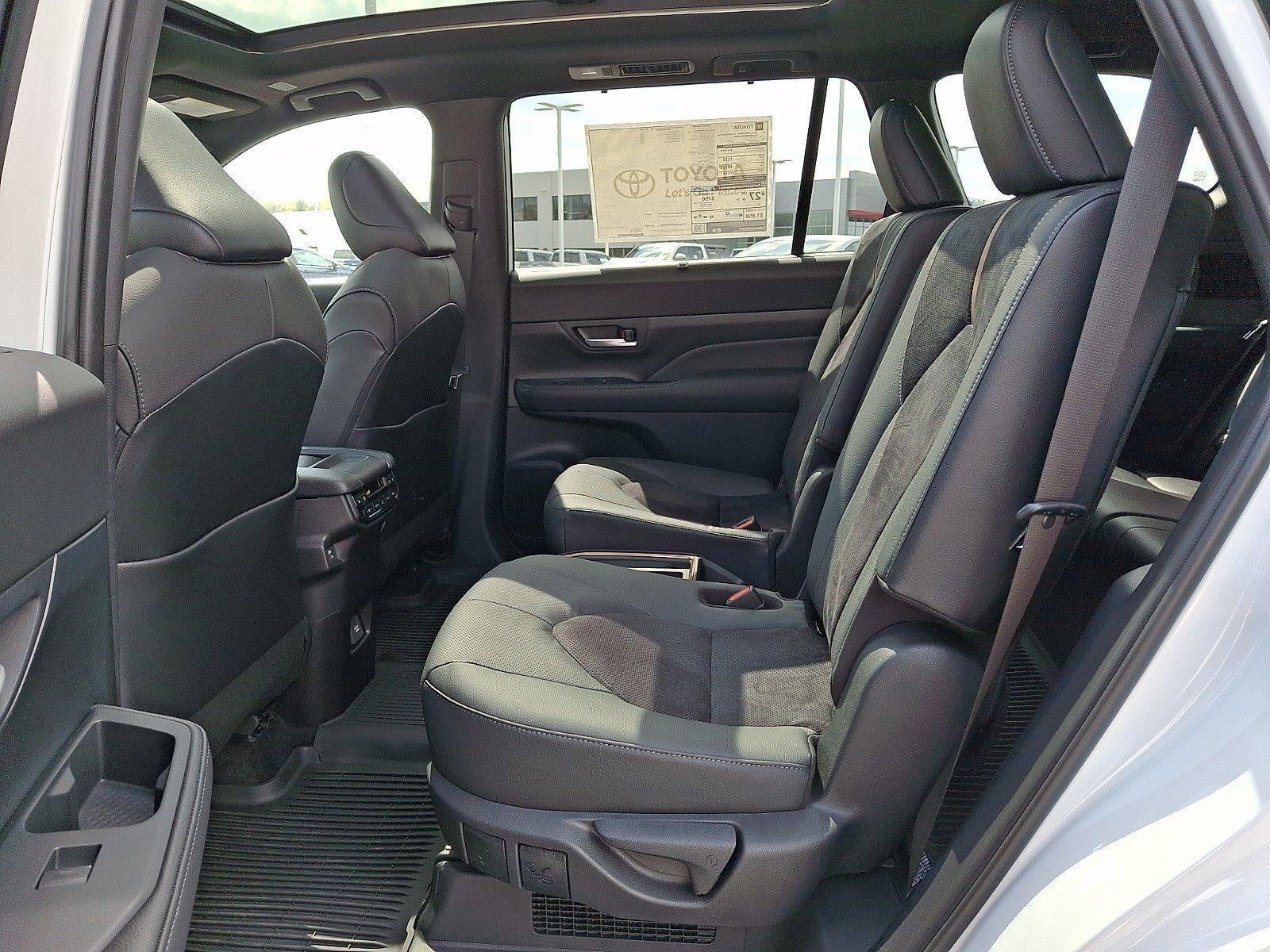 2026 Toyota Grand Highlander Hybrid MAX Platinum AWD (Natl)
