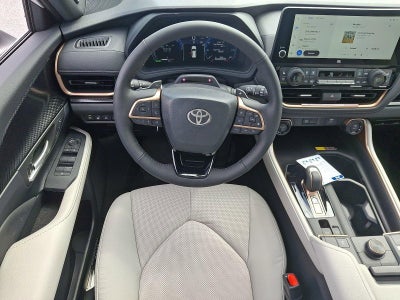 2026 Toyota Grand Highlander Hybrid MAX Platinum AWD (Natl)