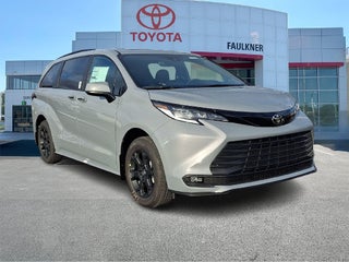 2026 Toyota Sienna Woodland Edition 7 Passenger