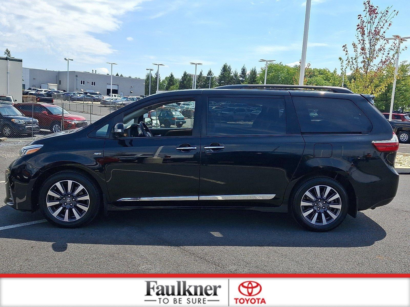 2018 Toyota Sienna Limited AWD 7-Passenger (GS)