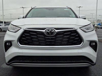 2026 Toyota Highlander Hybrid Platinum AWD (Natl)