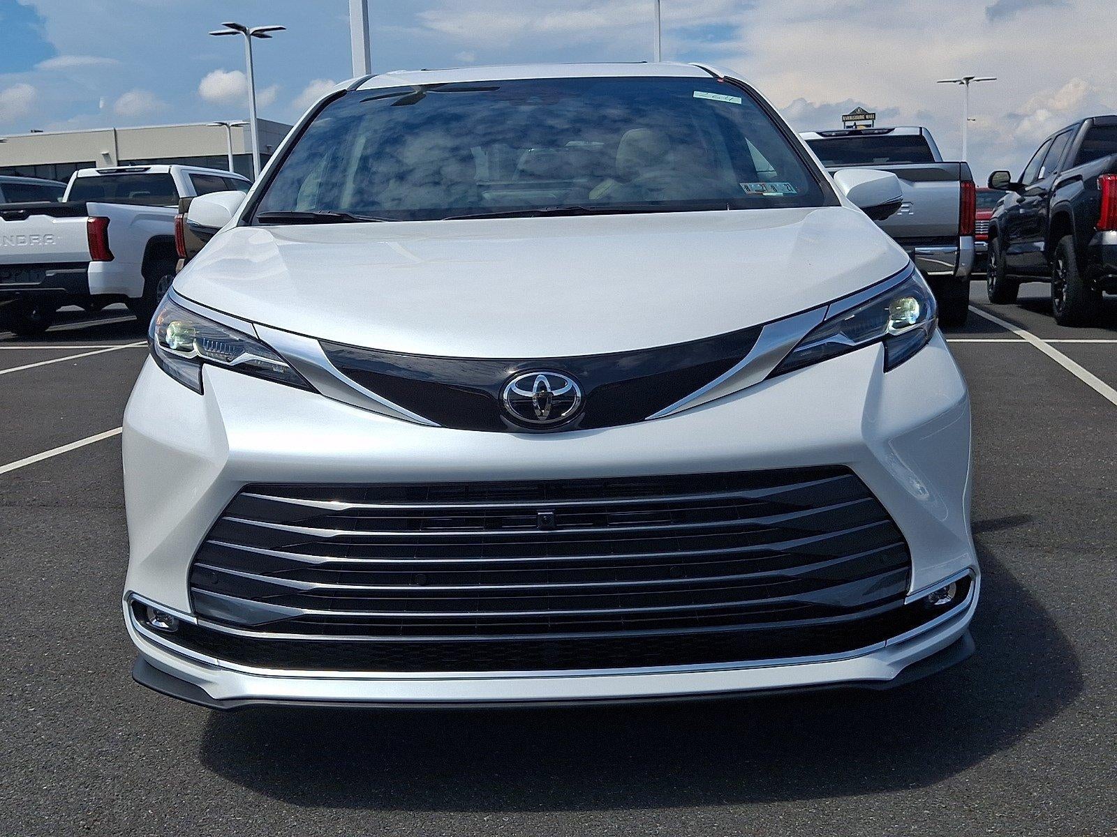 2026 Toyota Sienna Platinum AWD 7-Passenger (GS)