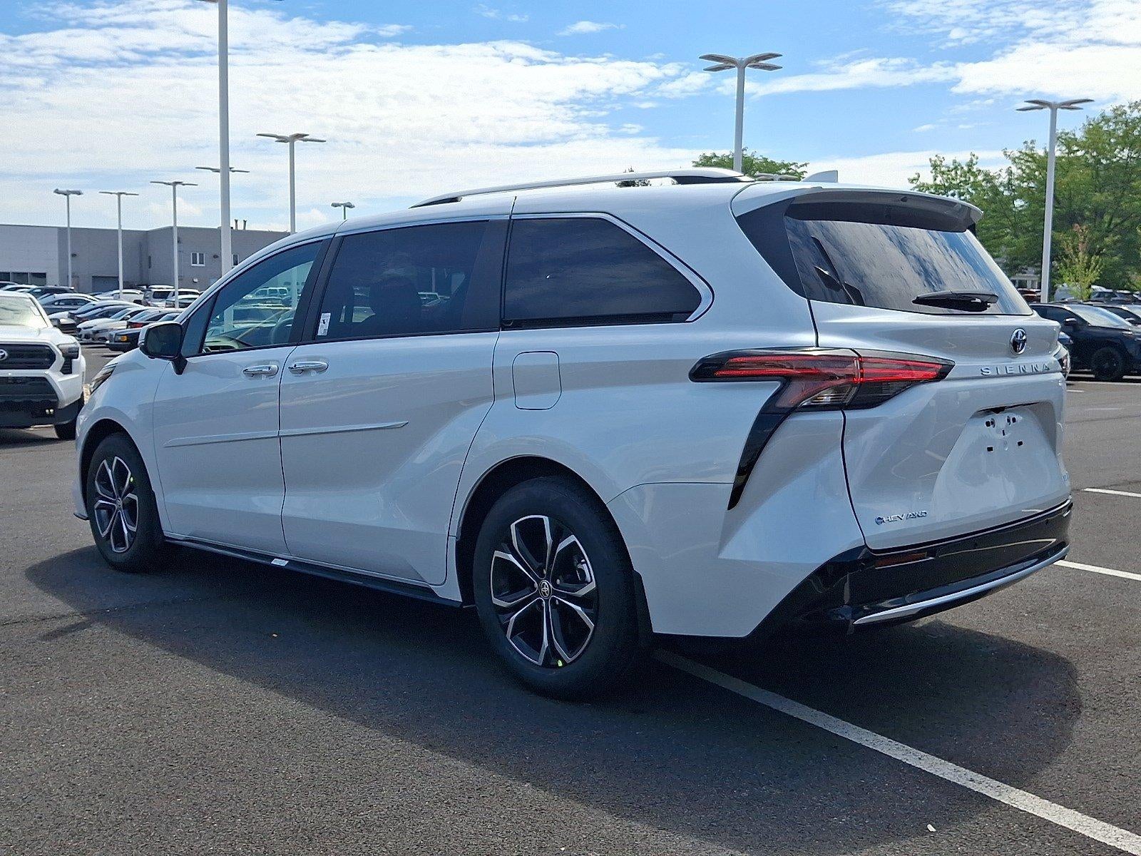 2026 Toyota Sienna Platinum AWD 7-Passenger (GS)