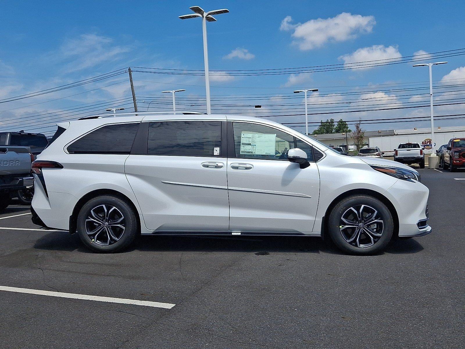 2026 Toyota Sienna Platinum AWD 7-Passenger (GS)