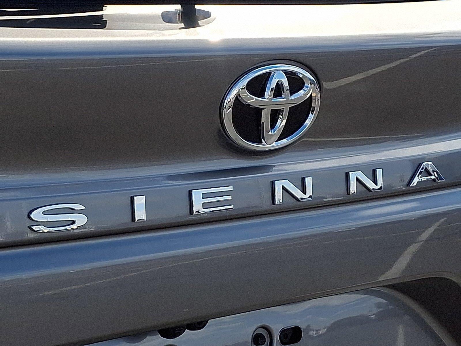 2026 Toyota Sienna Platinum AWD 7-Passenger (GS)