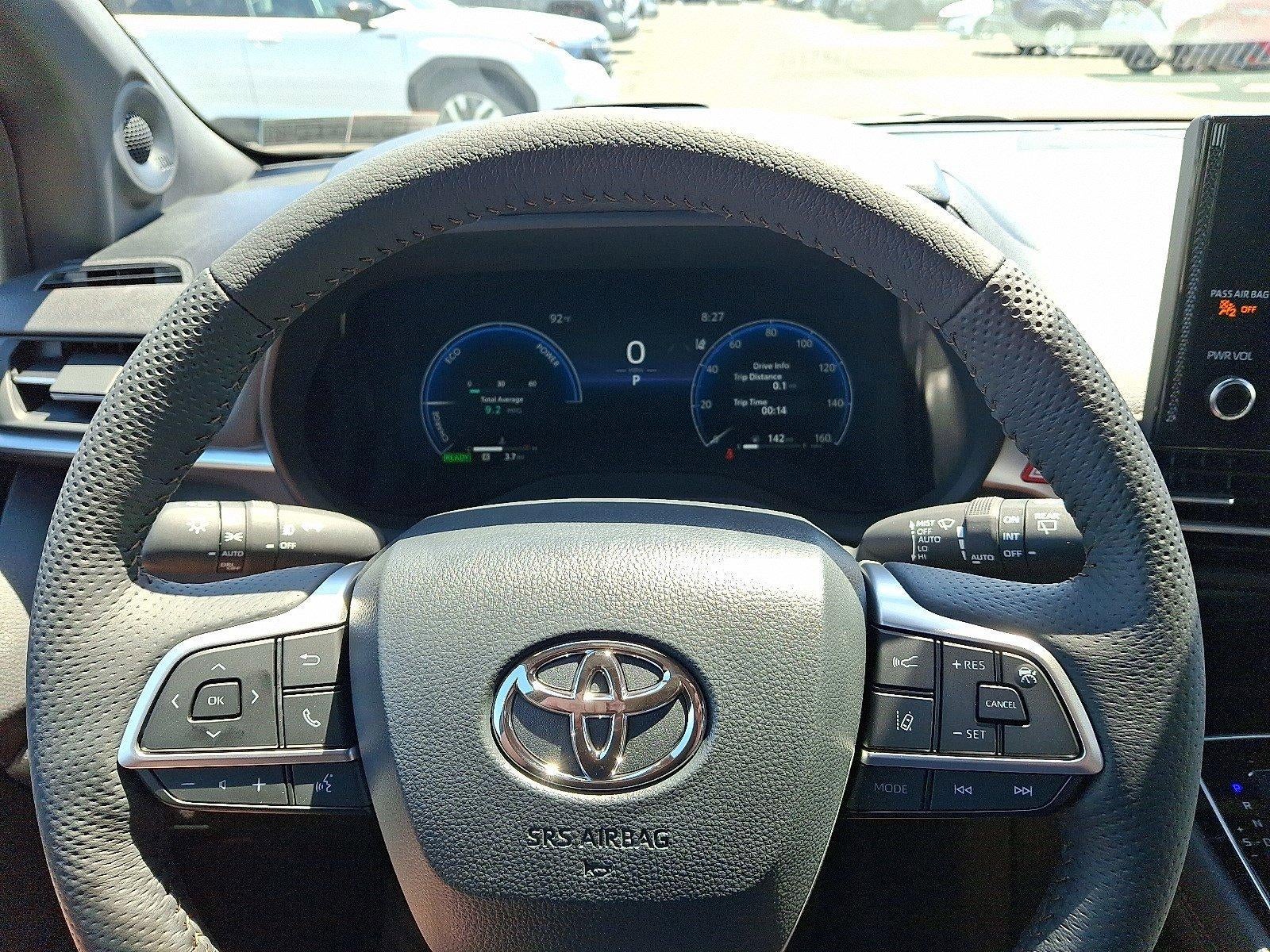 2026 Toyota Sienna Platinum AWD 7-Passenger (GS)