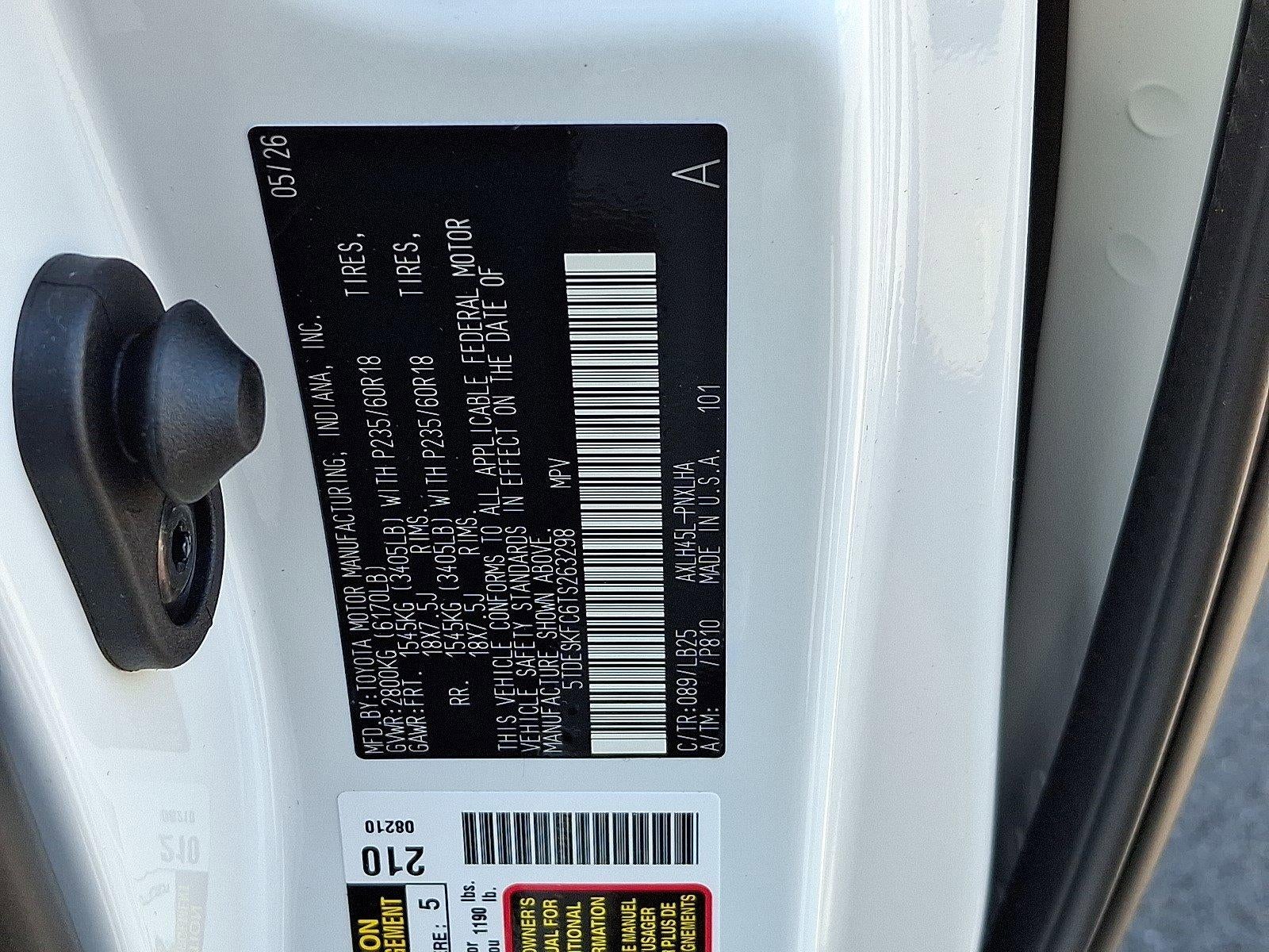 2026 Toyota Sienna Platinum AWD 7-Passenger (GS)