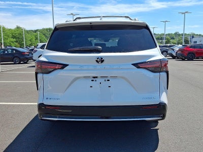 2026 Toyota Sienna Platinum AWD 7-Passenger (GS)
