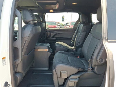 2026 Toyota Sienna Platinum AWD 7-Passenger (GS)