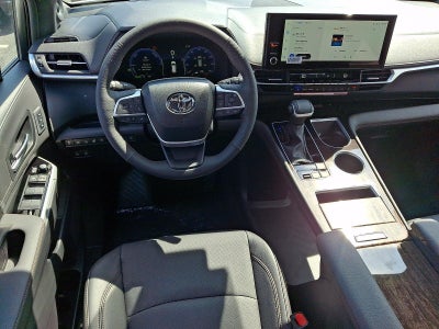 2026 Toyota Sienna Platinum AWD 7-Passenger (GS)