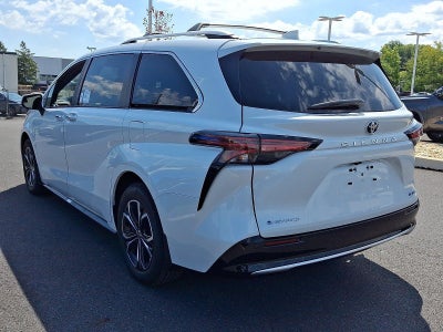 2026 Toyota Sienna Platinum AWD 7-Passenger (GS)
