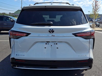 2026 Toyota Sienna Platinum AWD 7-Passenger (GS)