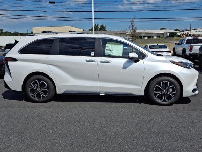 2026 Toyota Sienna Platinum AWD 7-Passenger (GS)