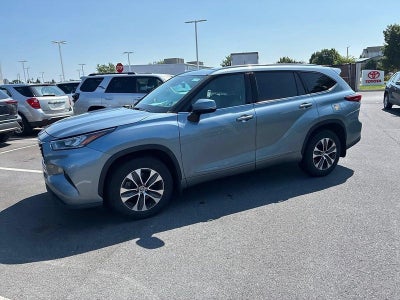 2020 Toyota Highlander XLE AWD (Natl)