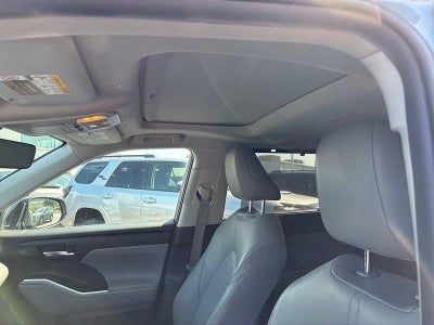 2020 Toyota Highlander XLE AWD (Natl)