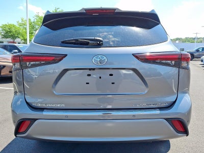 2026 Toyota Highlander Platinum AWD (Natl)