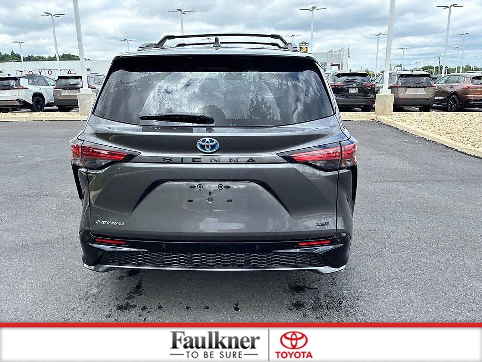 2025 Toyota Sienna XSE AWD 7-Passenger (Natl)