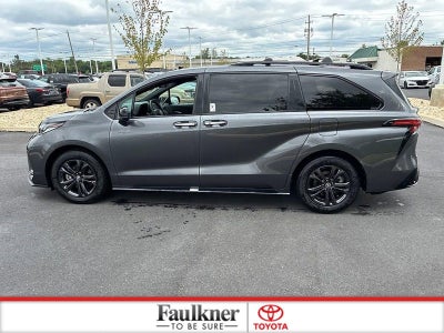 2025 Toyota Sienna XSE AWD 7-Passenger (Natl)