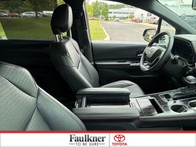 2025 Toyota Sienna XSE AWD 7-Passenger (Natl)