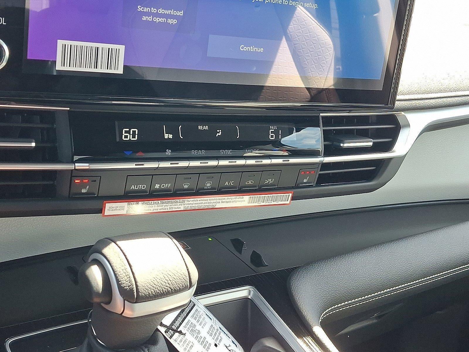 2026 Toyota Sienna XSE AWD 7-Passenger (Natl)